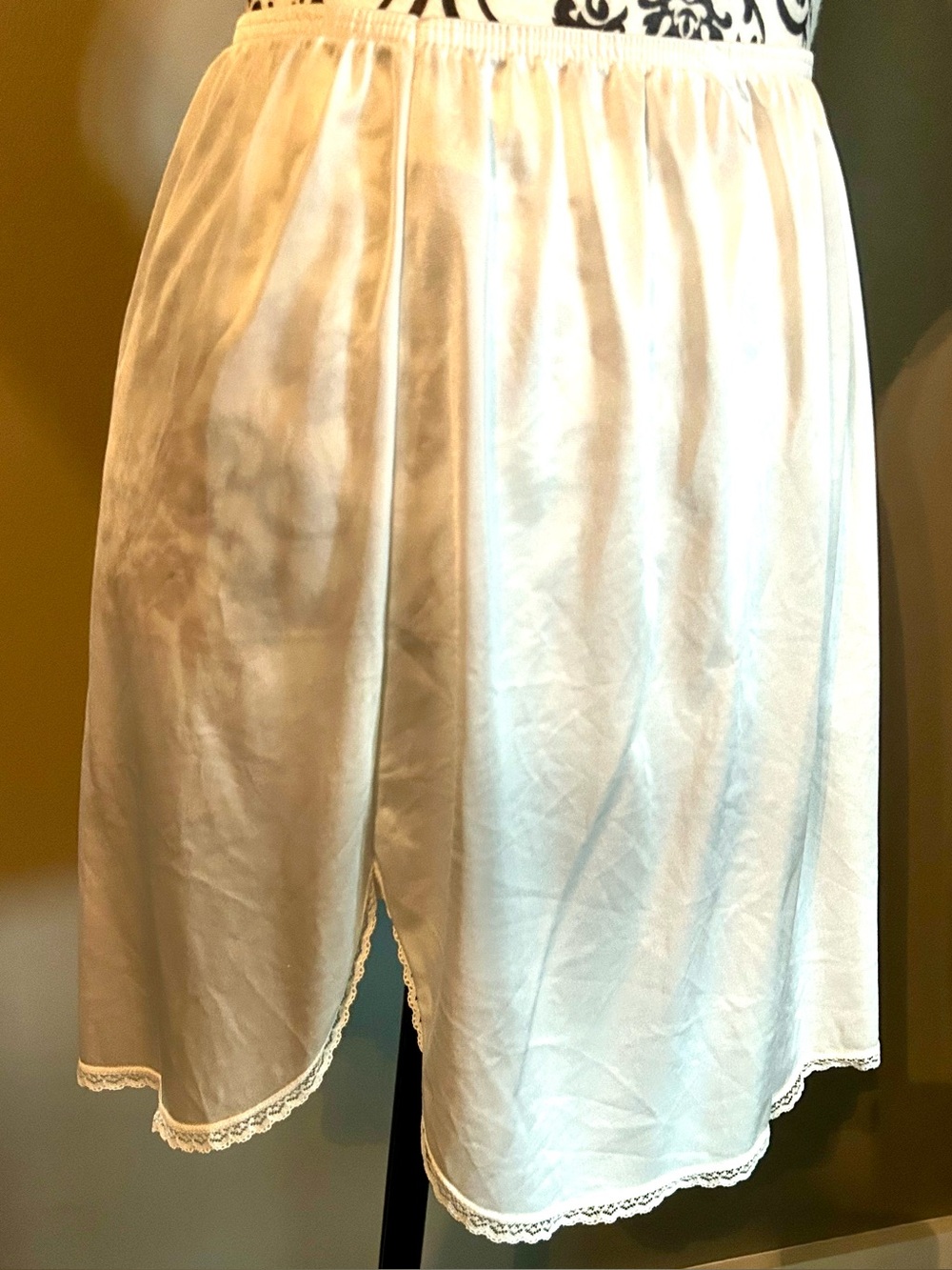 Vintage Vanity Fair Half Slip with Slit, ivory, 1970’s;